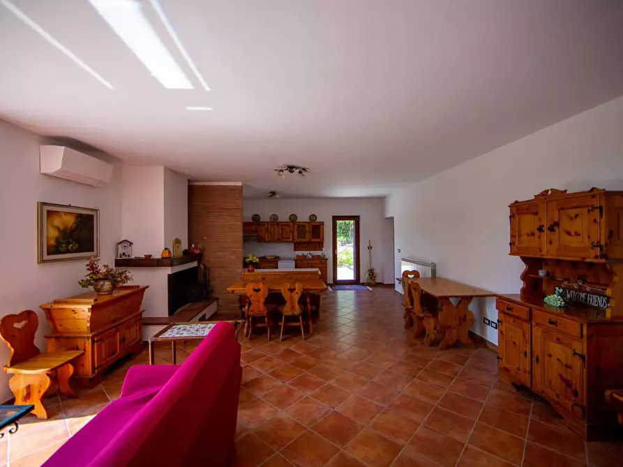 Immagine 5 di Rustico / casale in vendita  in Contrada Ciafone a Offida