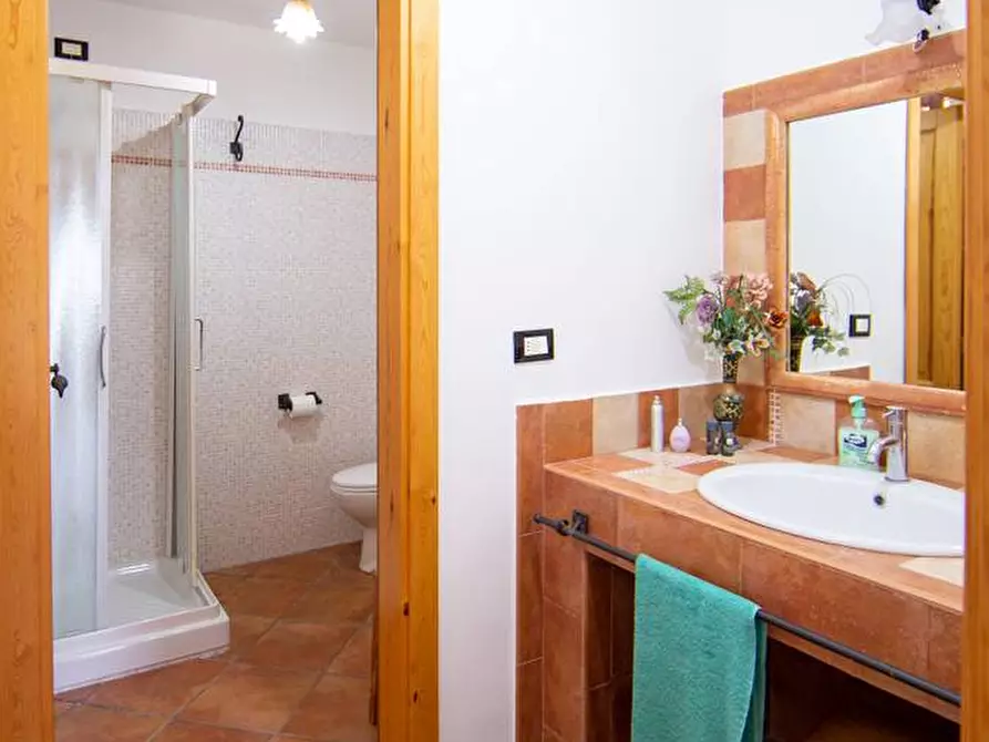 Immagine 12 di Rustico / casale in vendita  in Contrada Ciafone a Offida