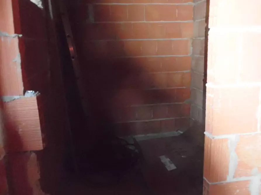 Immagine 15 di Capannone industriale in affitto  in Via Val Tiberina a San Benedetto Del Tronto