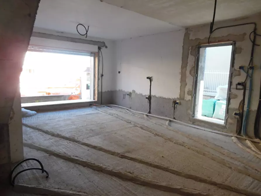 Immagine 2 di Casa indipendente in vendita  in Via Toscanini a Grottammare