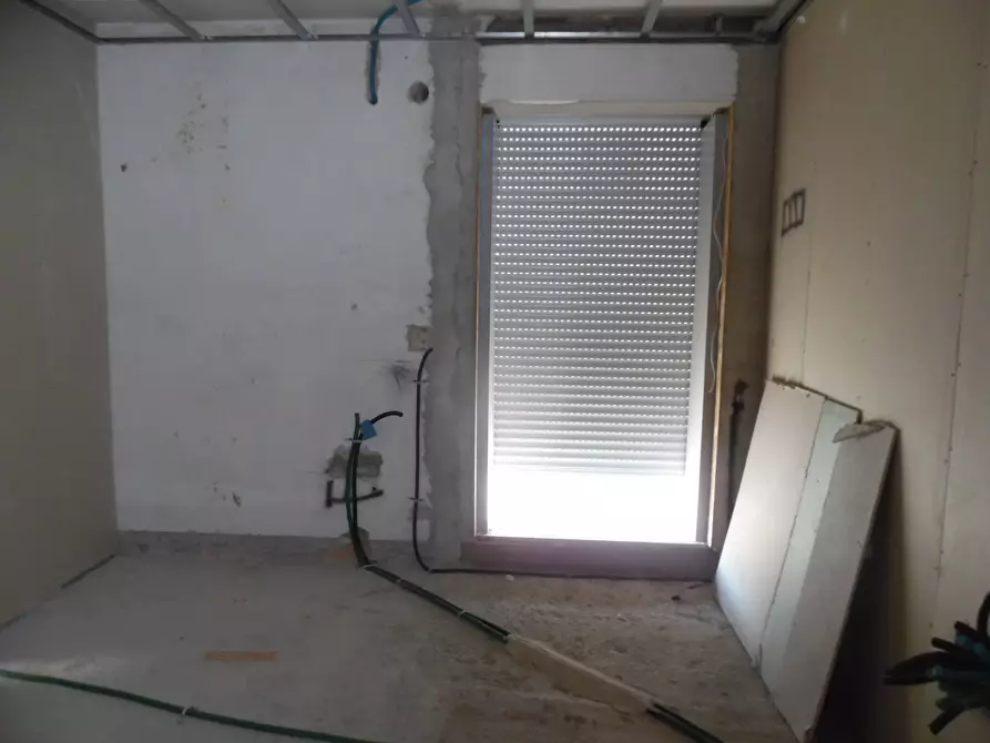 Immagine 14 di Casa indipendente in vendita  in Via Toscanini a Grottammare