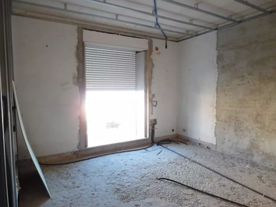 Immagine 16 di Casa indipendente in vendita  in Via Toscanini a Grottammare