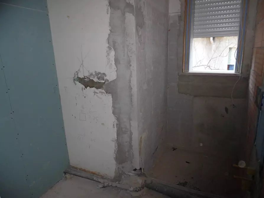 Immagine 18 di Casa indipendente in vendita  in Via Toscanini a Grottammare