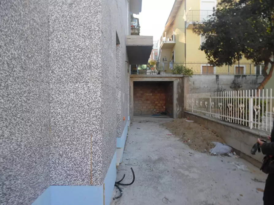 Immagine 20 di Casa indipendente in vendita  in Via Toscanini a Grottammare