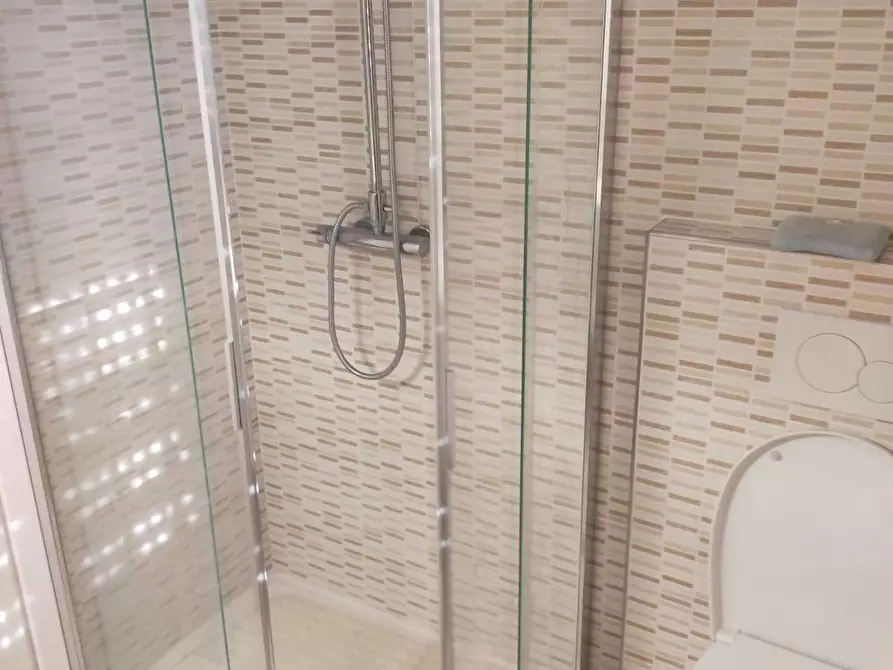 Immagine 13 di Appartamento in vendita  in Via delle Regioni a Alba Adriatica