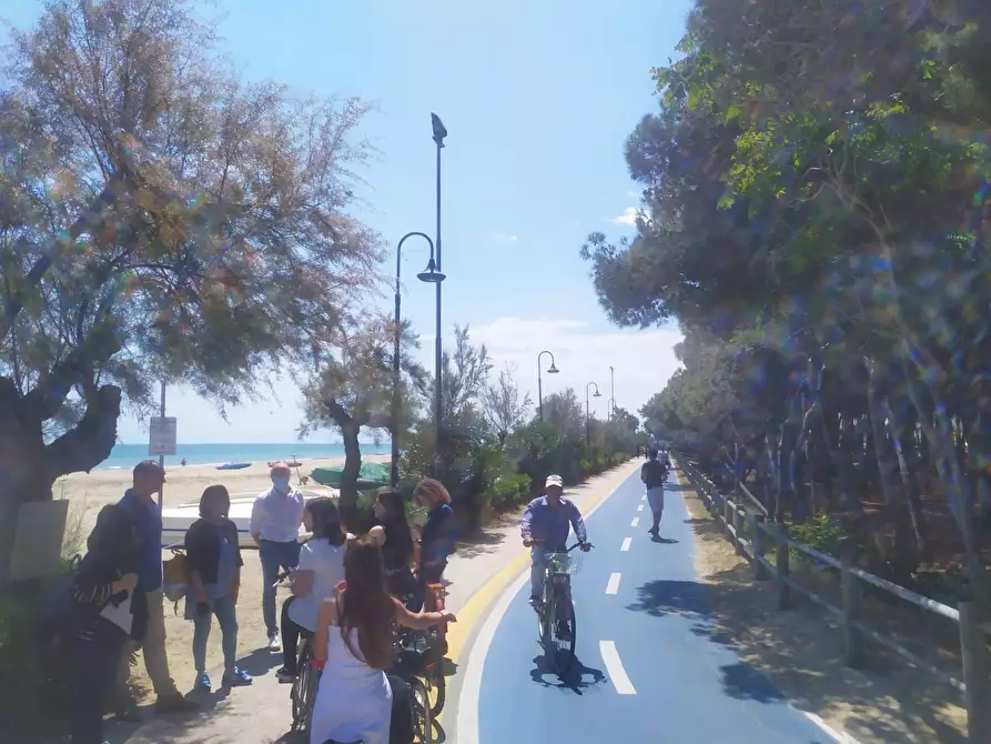 Immagine 14 di Appartamento in vendita  in Via delle Regioni a Alba Adriatica