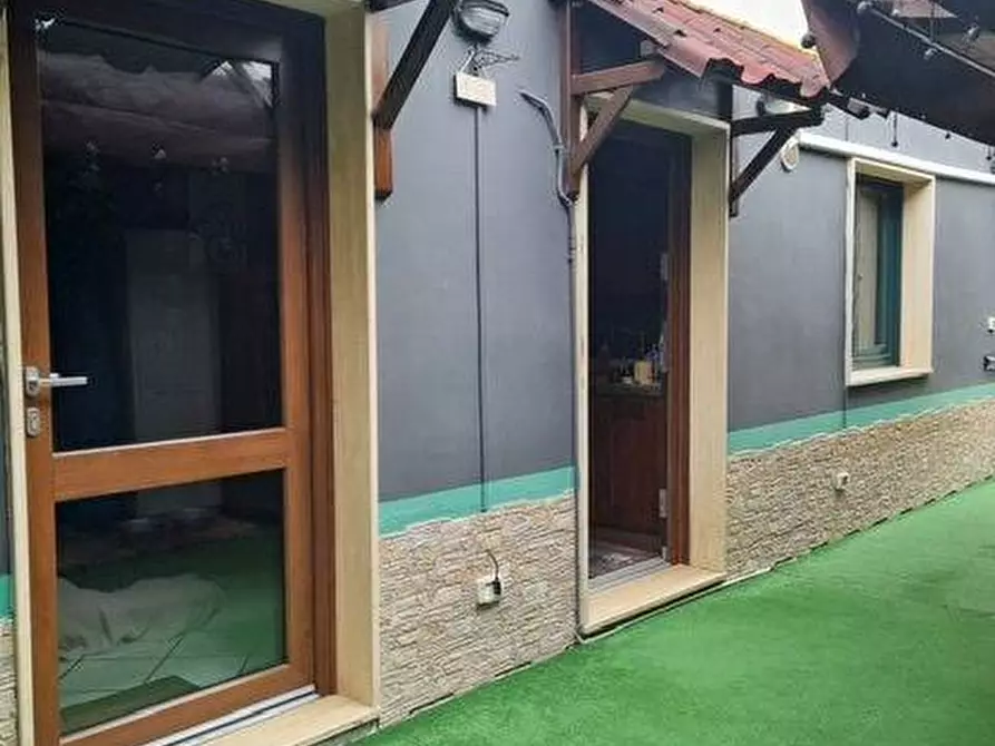 Immagine 14 di Appartamento in vendita  in Via Bologna a Grottammare