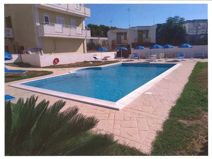 Immagine 2 di Appartamento in vendita  in Via Ugo La Malfa a Martinsicuro