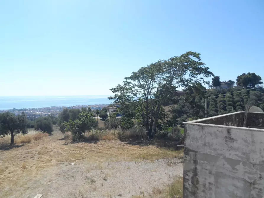 Immagine 22 di Rustico / casale in vendita  in Via Panoramica a Tortoreto