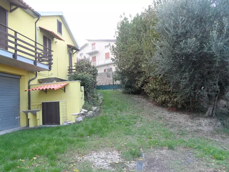 Immagine 16 di Casa indipendente in vendita  in Strada Provinciale a Castorano