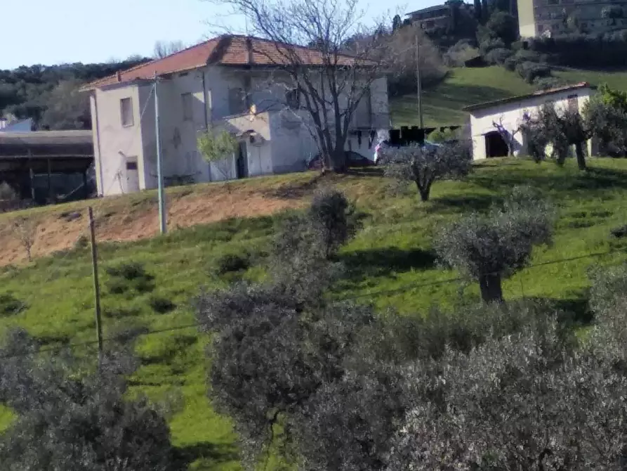 Immagine 1 di Rustico / casale in vendita  in Via Panoramica a Tortoreto