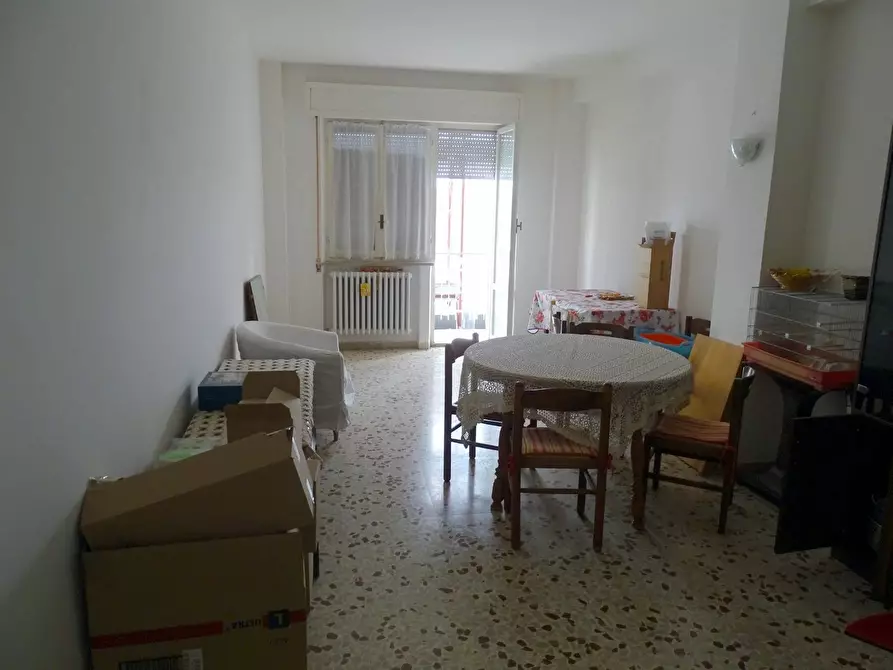 Immagine 7 di Appartamento in vendita  in Via Foscolo a Grottammare