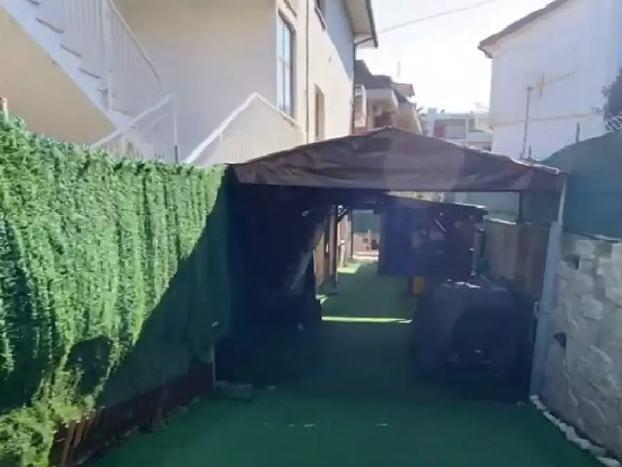 Immagine 15 di Appartamento in vendita  in Via Bologna a Grottammare