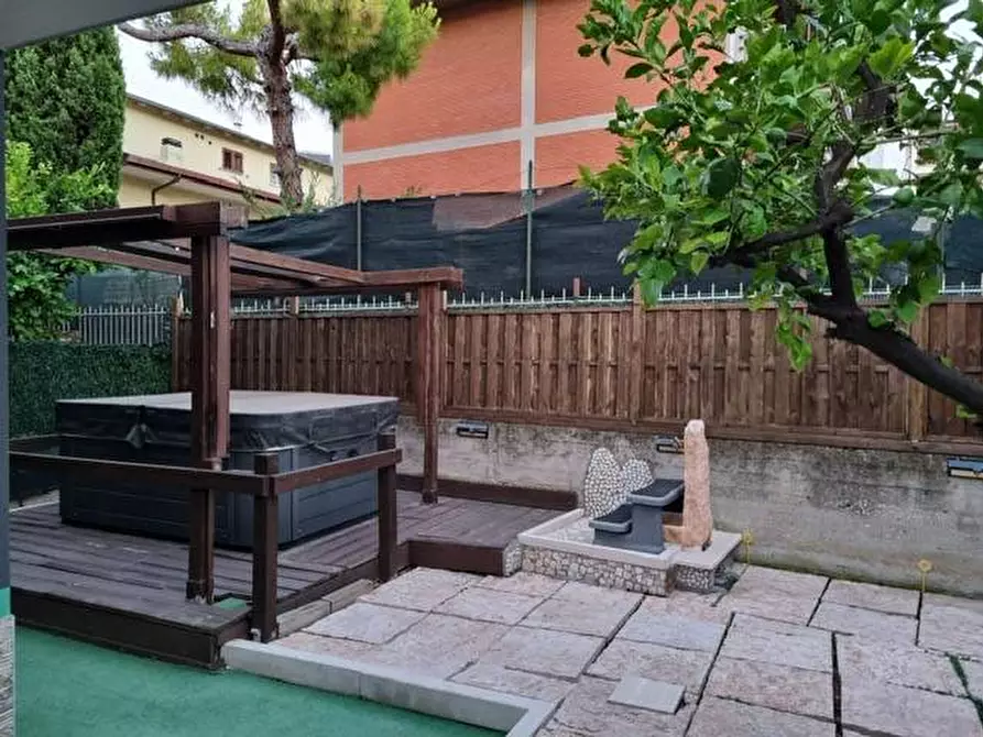 Immagine 3 di Appartamento in vendita  in Via Bologna a Grottammare