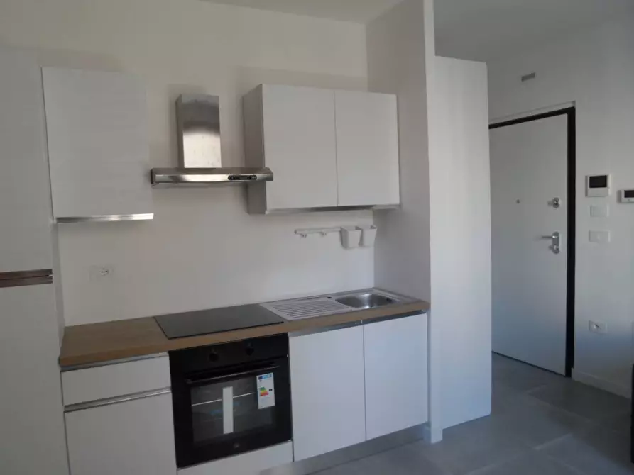 Immagine 4 di Appartamento in vendita  in Lungomare a Cupra Marittima