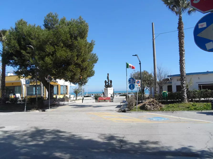 Immagine 19 di Appartamento in vendita  in Lungomare a Cupra Marittima