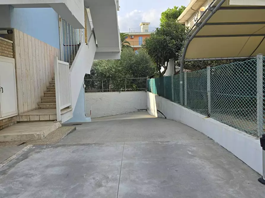 Immagine 27 di Appartamento in vendita  in Via Ponchielli a San Benedetto Del Tronto