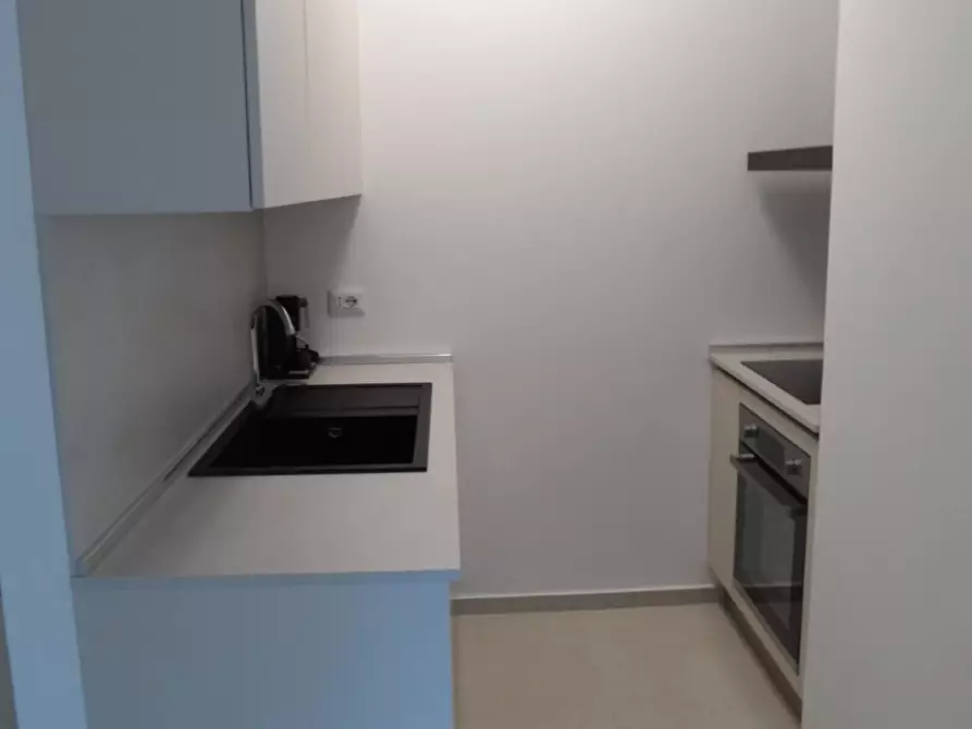 Immagine 11 di Appartamento in vendita  in Via Voltattorni a San Benedetto Del Tronto