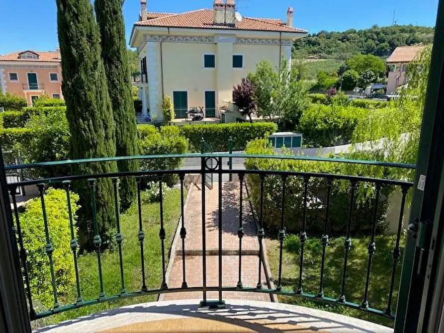 Immagine 4 di Villa in vendita  in Via Sandro Penna a Campagnano Di Roma