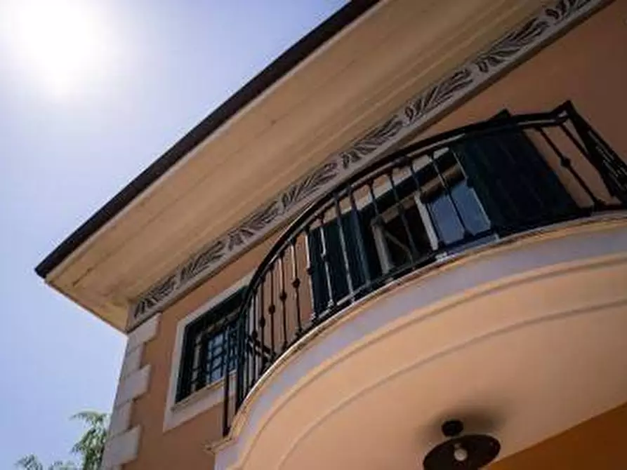 Immagine 9 di Villa in vendita  in Via Sandro Penna a Campagnano Di Roma