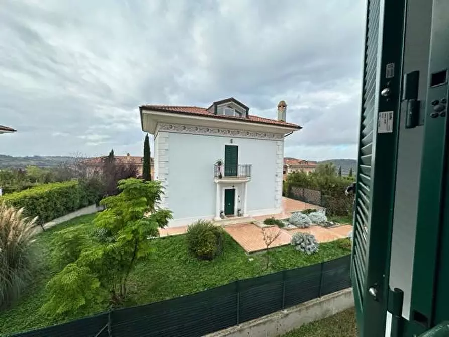 Immagine 30 di Villa in vendita  in Via Sandro Penna a Campagnano Di Roma