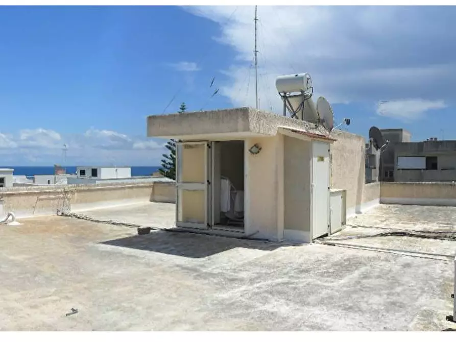 Immagine 5 di Palazzo in vendita  in Via Antonio Sforza a Otranto