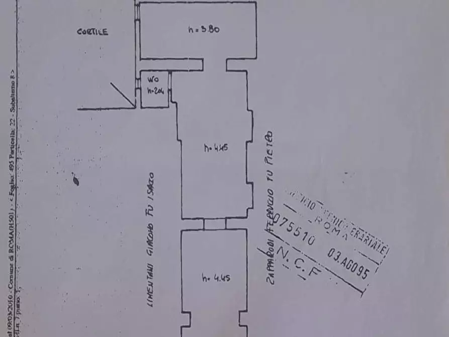 Immagine 2 di Locale commerciale in vendita  in Piazza Vittorio II a Roma