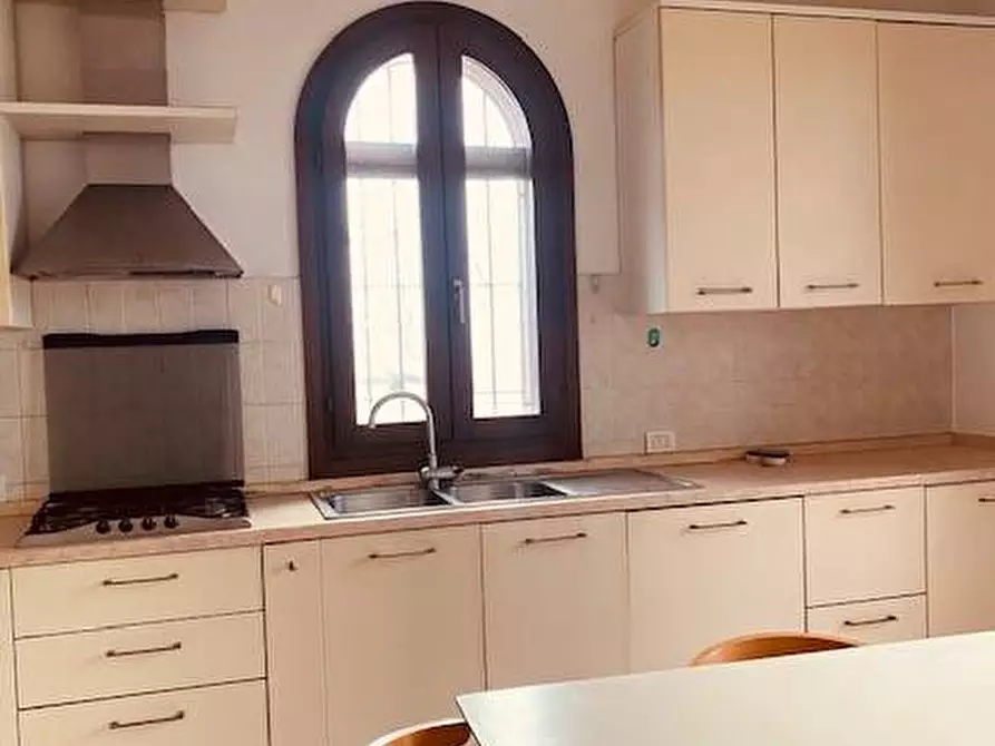 Immagine 8 di Casa indipendente in affitto  in Via Lampone a Ferrara