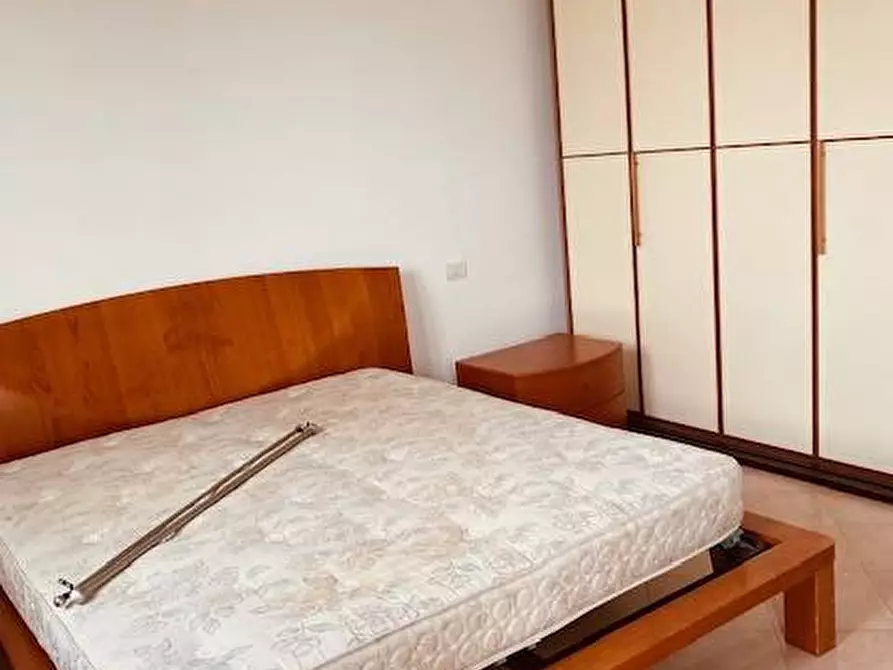 Immagine 10 di Casa indipendente in affitto  in Via Lampone a Ferrara