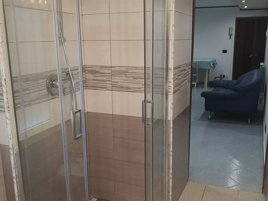 Immagine 8 di Appartamento in vendita  in via Federico Salomone a Chieti