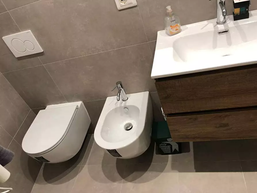 Immagine 8 di Appartamento in vendita  in via Madonna della Misericordia a Chieti