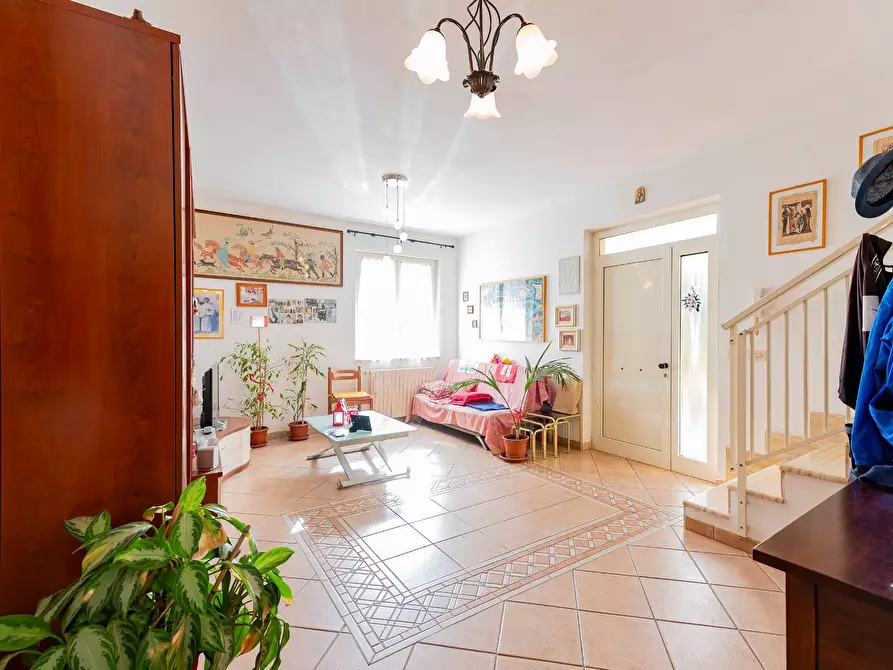 Immagine 2 di Casa indipendente in vendita  in VIA ROMA a Torrevecchia Teatina