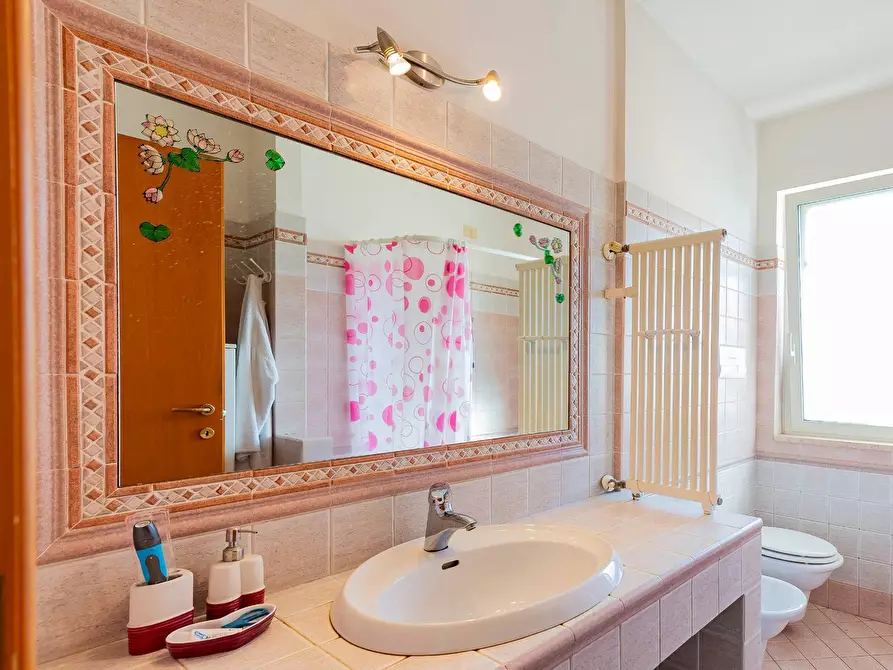 Immagine 9 di Casa indipendente in vendita  in VIA ROMA a Torrevecchia Teatina