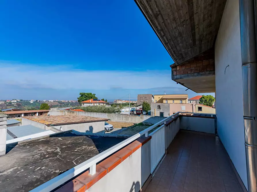 Immagine 14 di Casa indipendente in vendita  in VIA ROMA a Torrevecchia Teatina