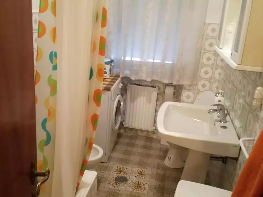 Immagine 11 di Appartamento in vendita  in Via Picena a Chieti