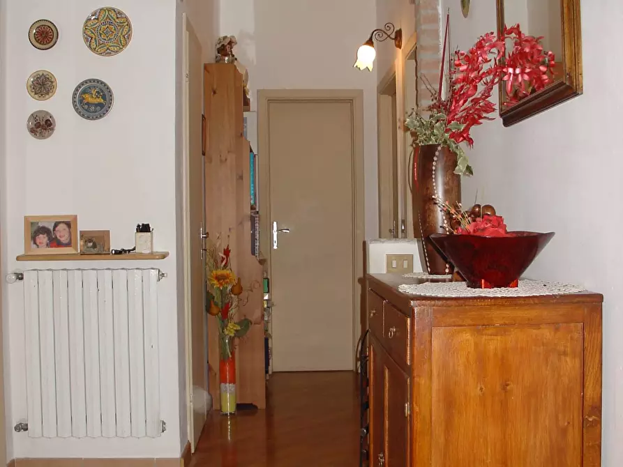 Immagine 2 di Appartamento in vendita  a Montespertoli