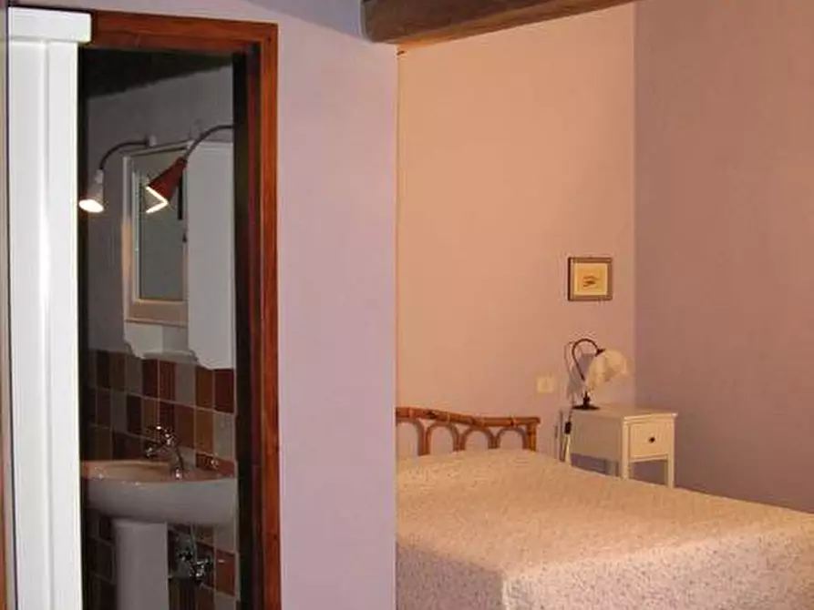 Immagine 10 di Casa indipendente in vendita  a Montespertoli