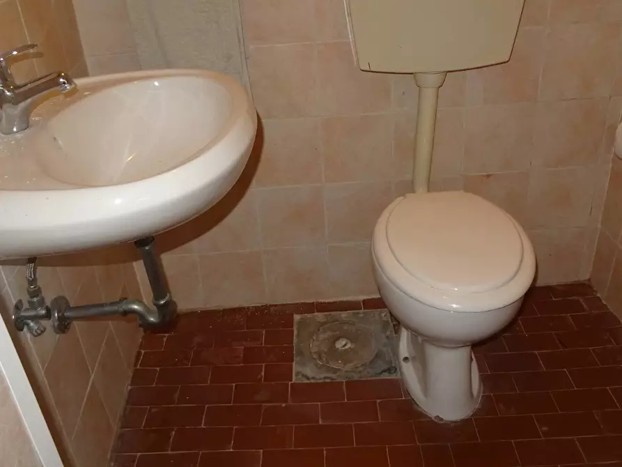 Immagine 9 di Appartamento in vendita  a Montespertoli