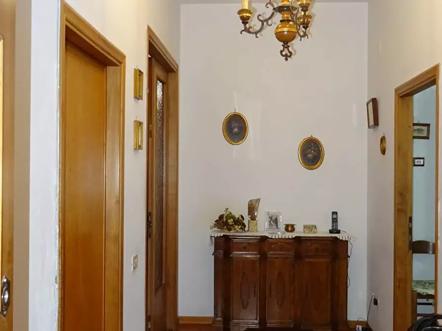 Immagine 16 di Appartamento in vendita  a San Casciano In Val Di Pesa