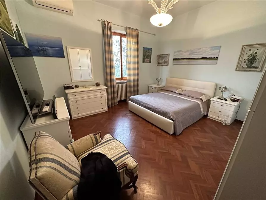 Immagine 24 di Villa in vendita  a Montespertoli