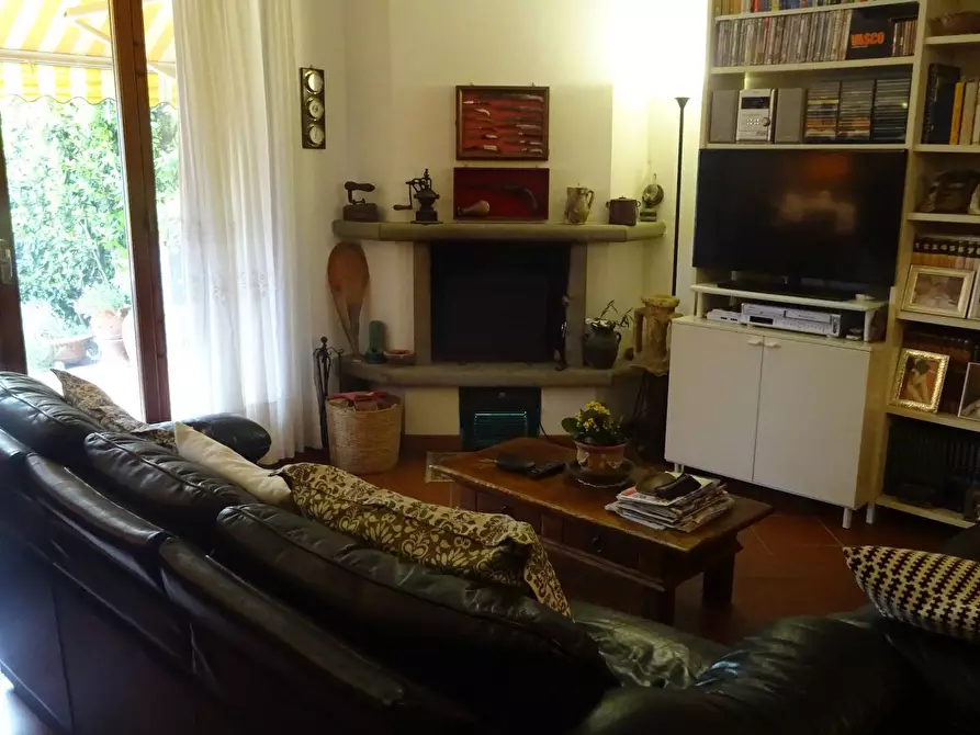 Immagine 8 di Appartamento in vendita  a Montespertoli