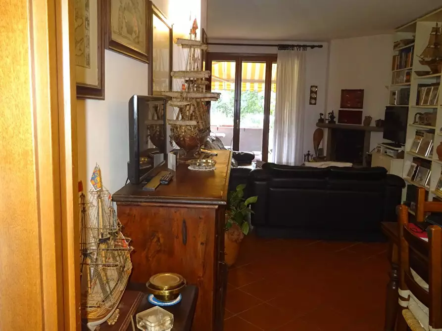 Immagine 17 di Appartamento in vendita  a Montespertoli