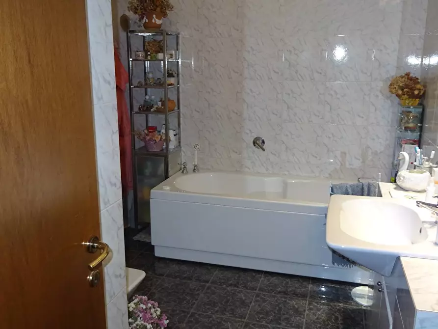 Immagine 19 di Appartamento in vendita  a Montespertoli