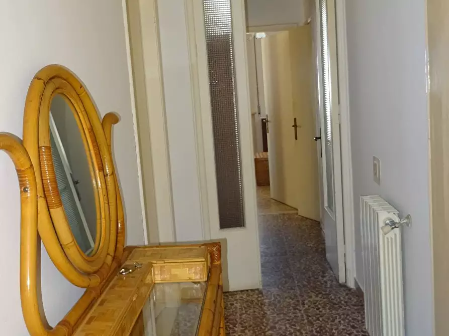 Immagine 4 di Appartamento in vendita  a Montespertoli