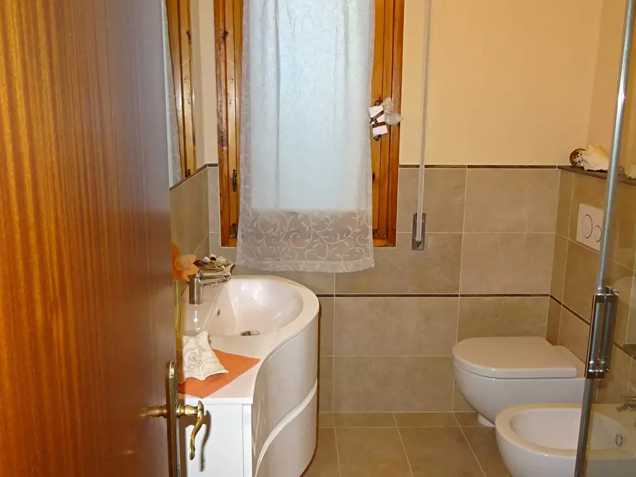 Immagine 7 di Appartamento in vendita  a Montespertoli