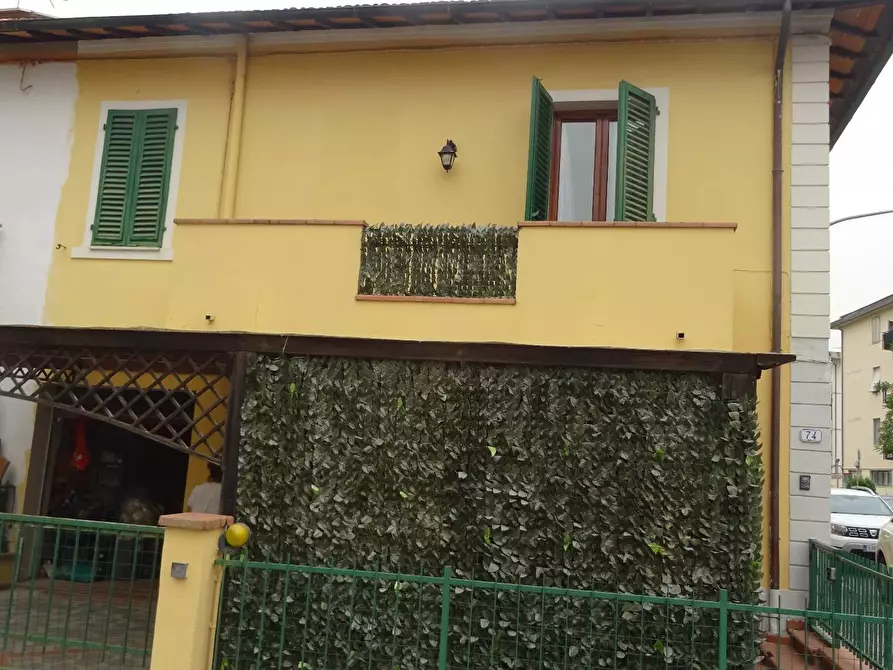 Immagine 13 di Villetta a schiera in vendita  a Castelfiorentino