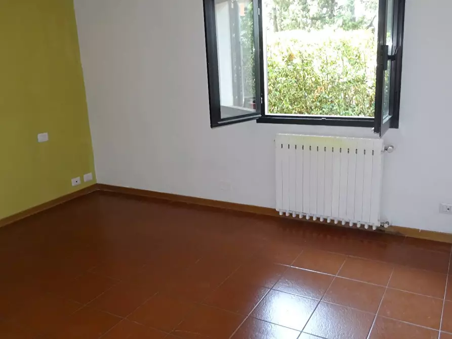 Immagine 13 di Villa in vendita  a Montespertoli