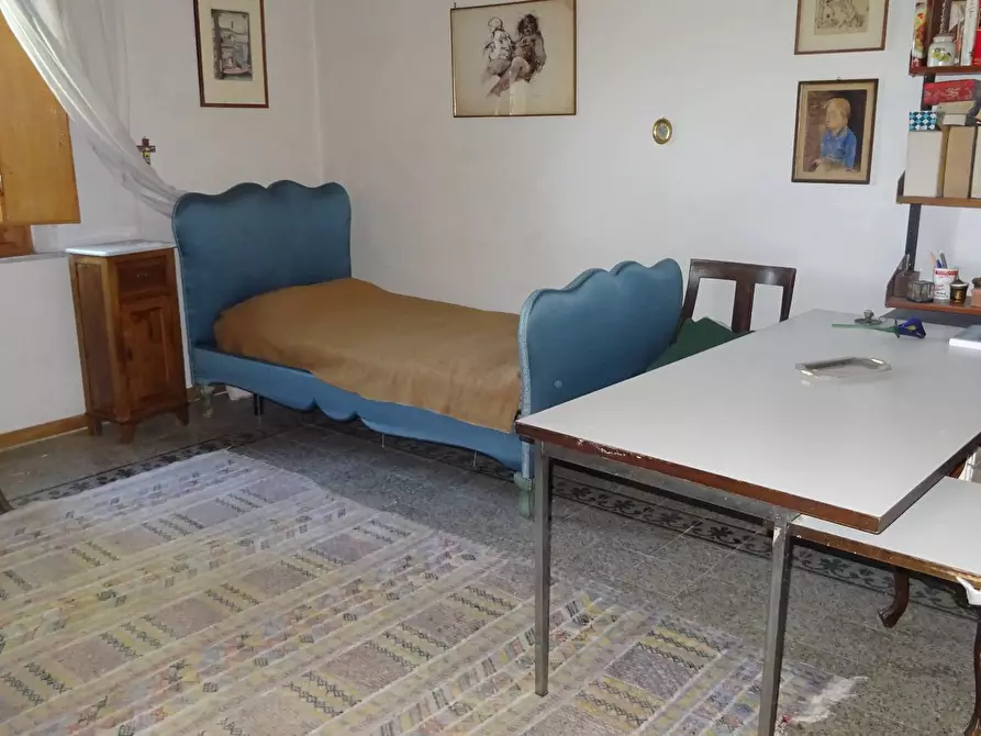 Immagine 22 di Villa in vendita  a Montespertoli