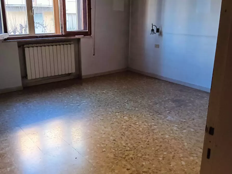 Immagine 3 di Appartamento in vendita  a Montespertoli