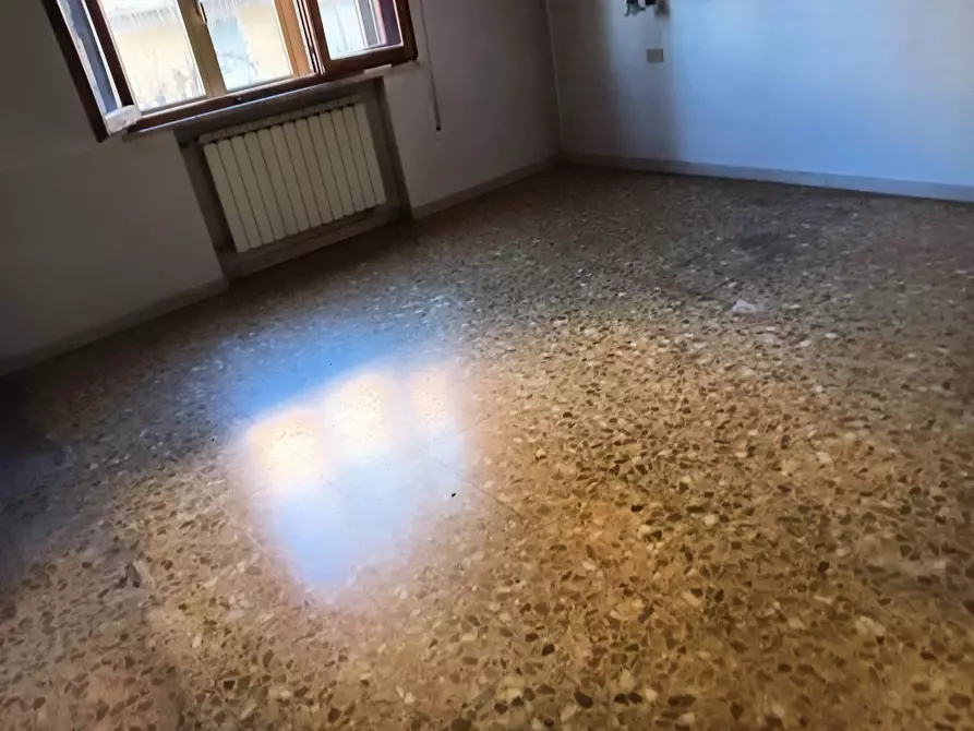 Immagine 8 di Appartamento in vendita  a Montespertoli